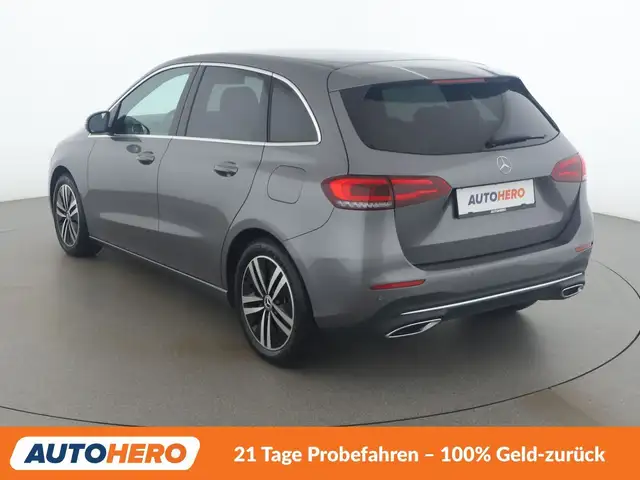 Mercedes-Benz B-Class view 4