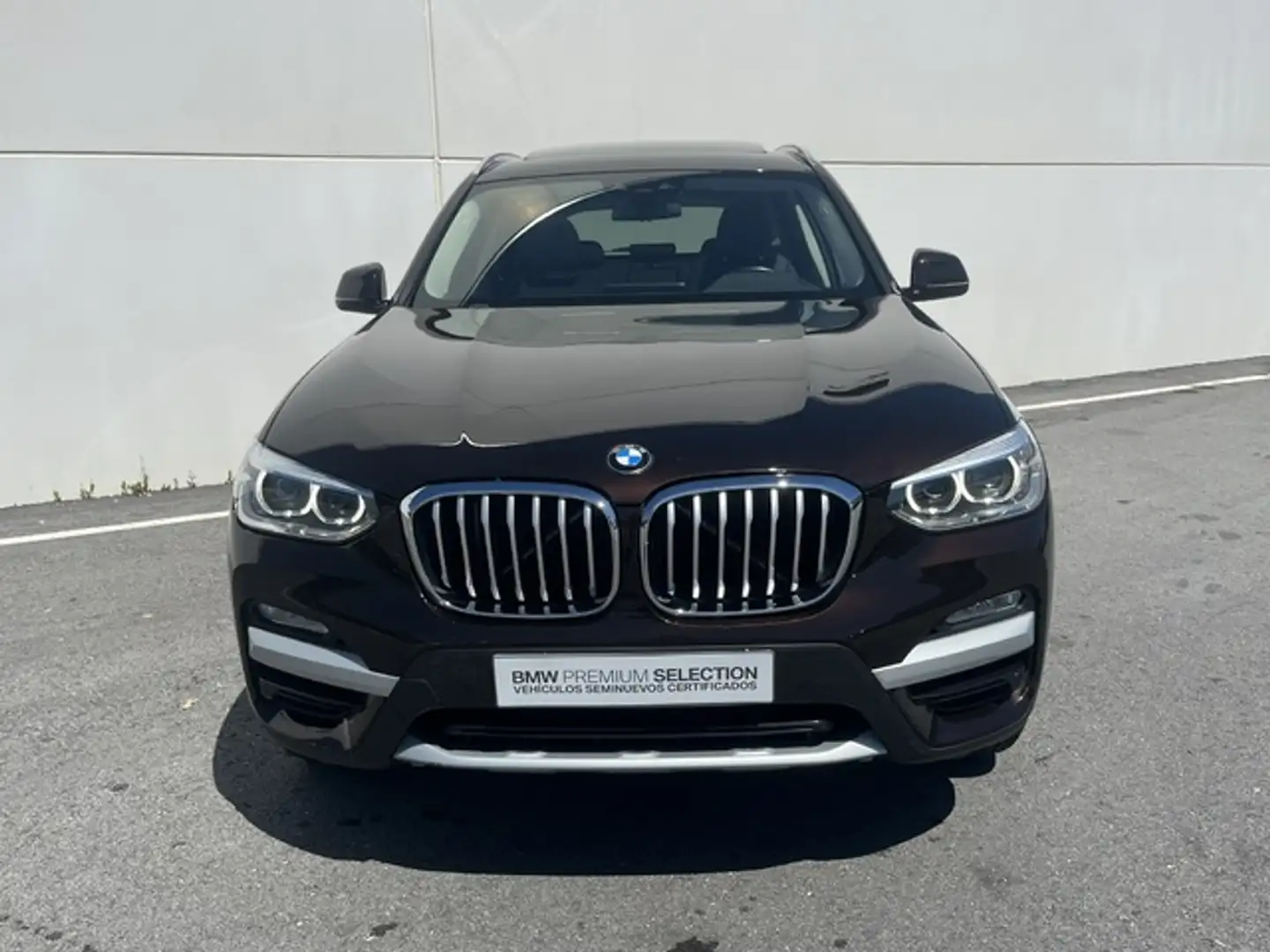 BMW X3 xDrive 20dA Marrón - 2