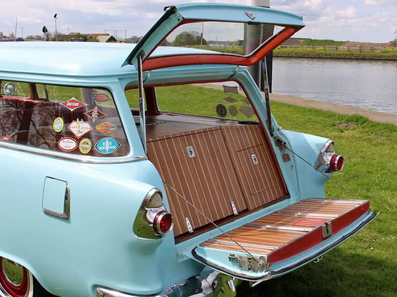 Pontiac Bonneville 870 Station Wagon 1956, foto 12