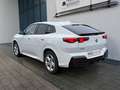 BMW X2 20i sDrive M Sport AHK/MMRY/PANO/H&K/PRKASSIST Weiß - thumbnail 2