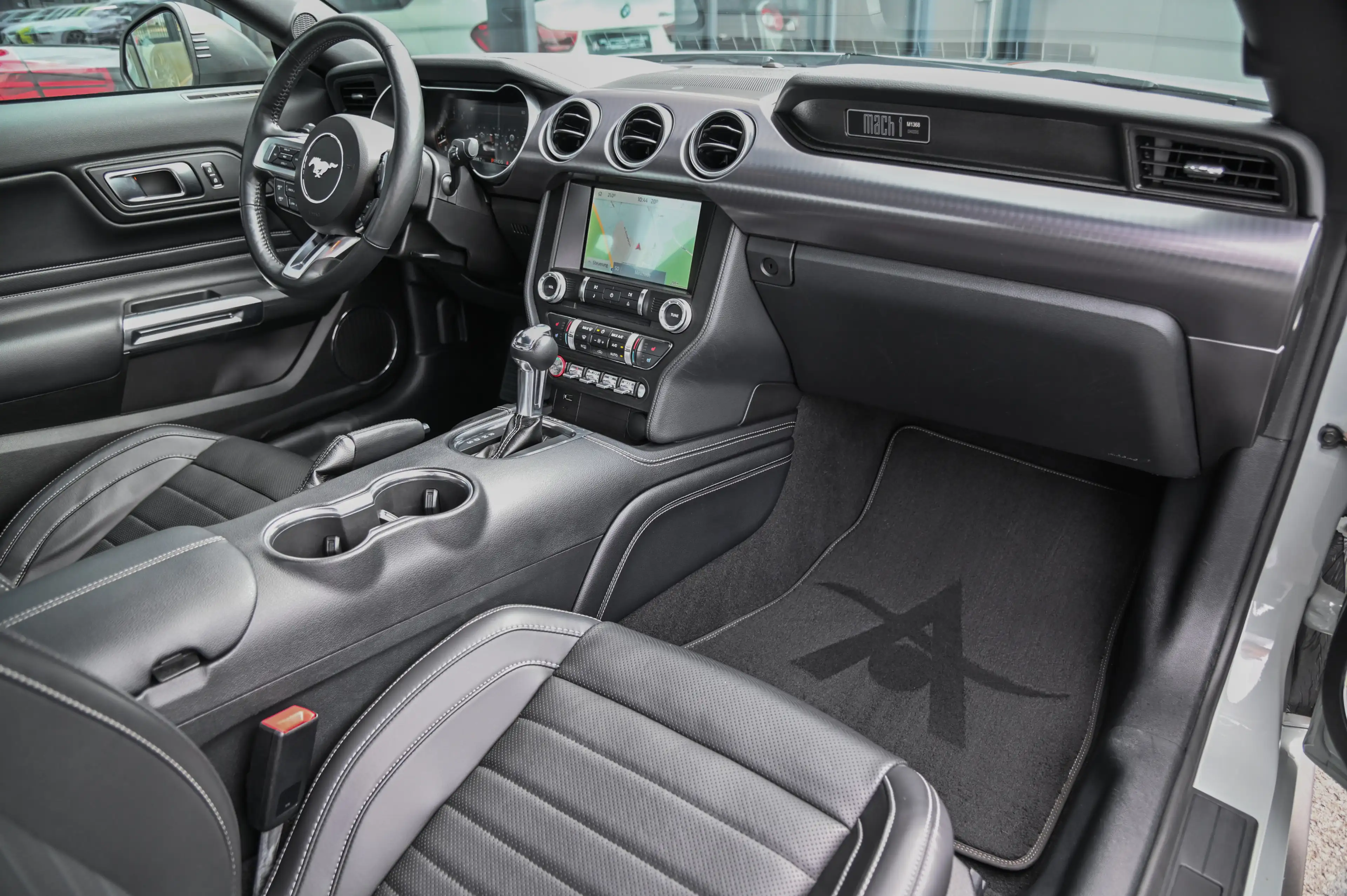 Ford Mustang 5.0 Ti-VCT V8 Aut Mach 1 Navi* MagneRide — photo 11
