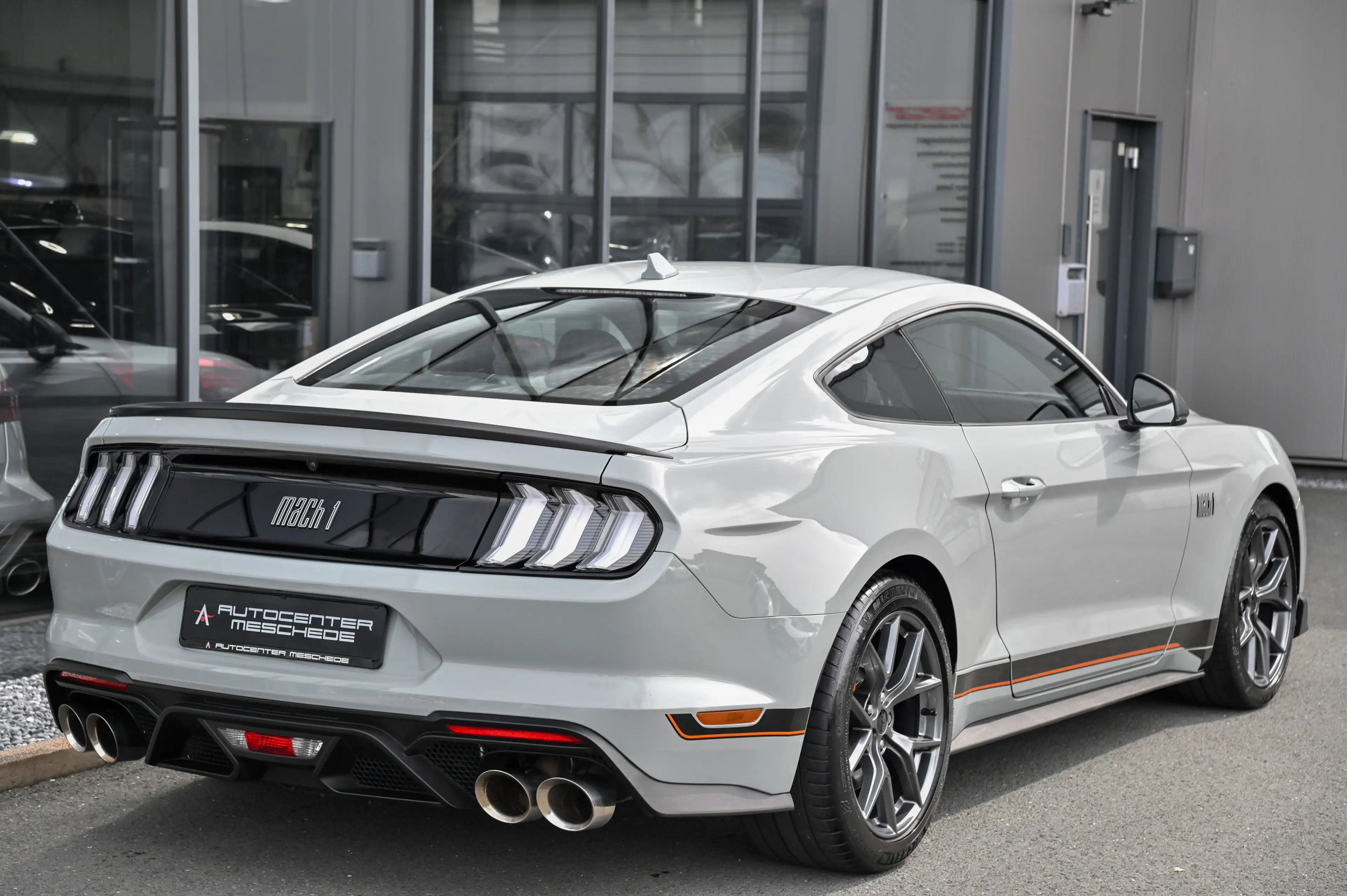 Ford Mustang 5.0 Ti-VCT V8 Aut Mach 1 Navi* MagneRide — photo 5