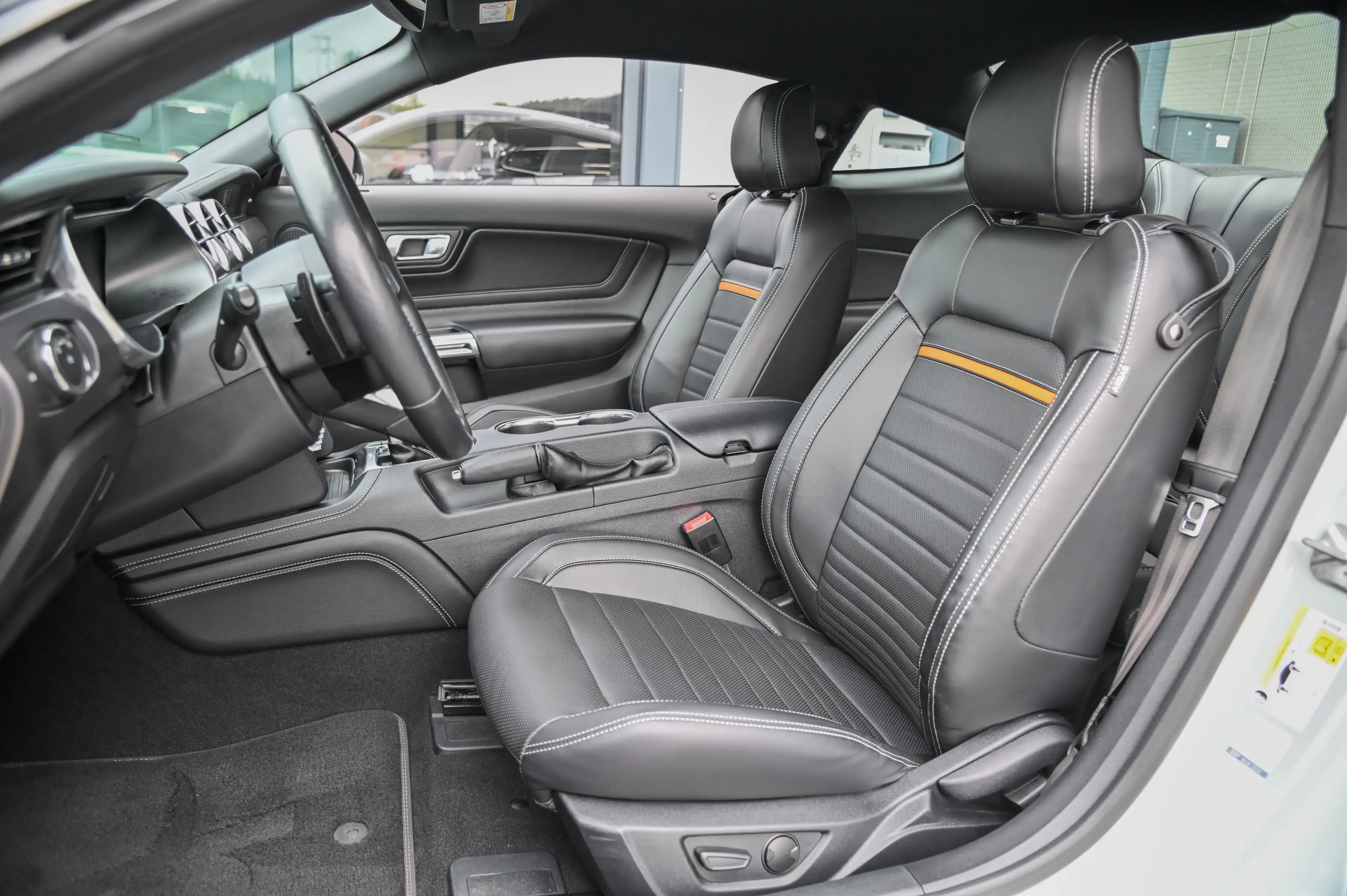 Ford Mustang 5.0 Ti-VCT V8 Aut Mach 1 Navi* MagneRide — photo 12