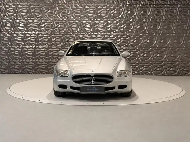 Maserati Quattroporte Quattroporte 4.2i  2004 BERLINE . PHASE 1