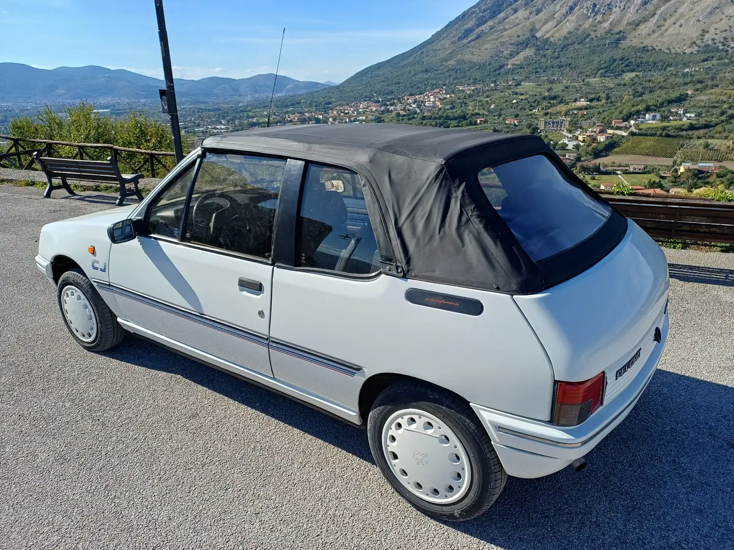 Peugeot 205 Cabrio 1.1 Junior - 2