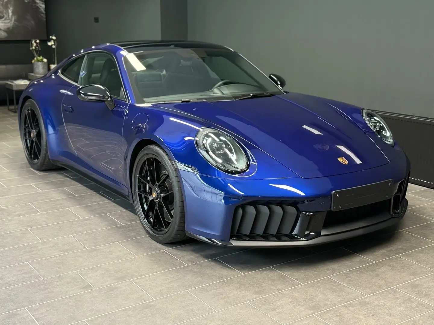 Porsche 911 Carrera GTS T-Hybrid Leder Kamera Bose Blau - 2