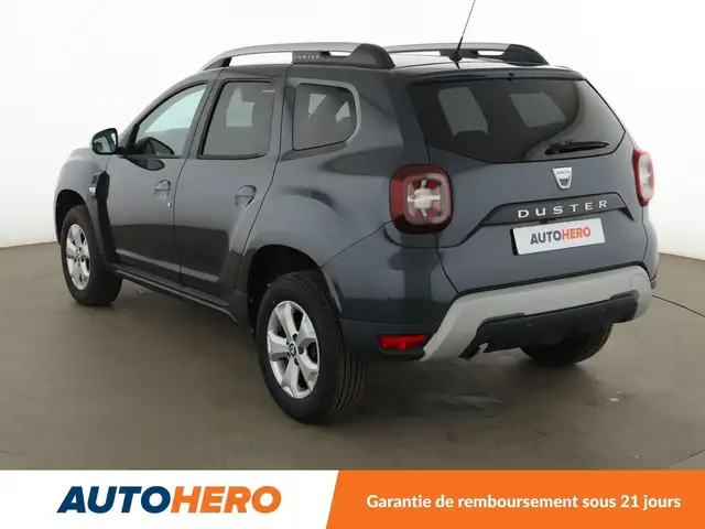 Dacia Duster view 4