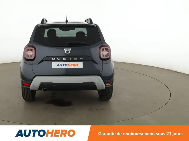 Dacia Duster view 5