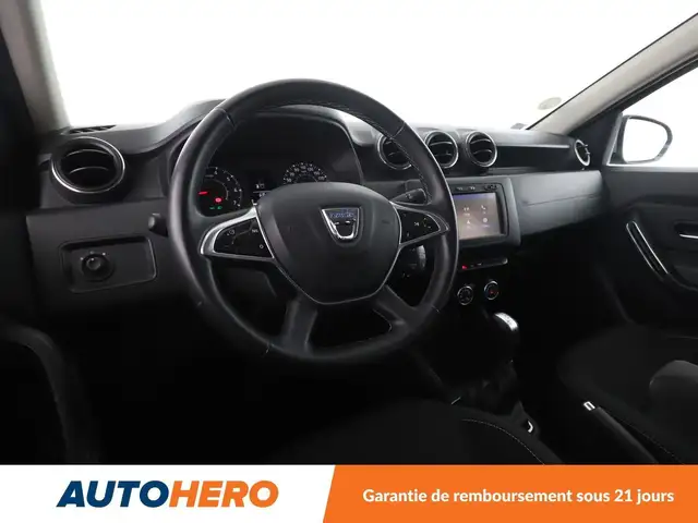 Dacia Duster view 11
