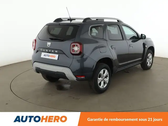 Dacia Duster view 6