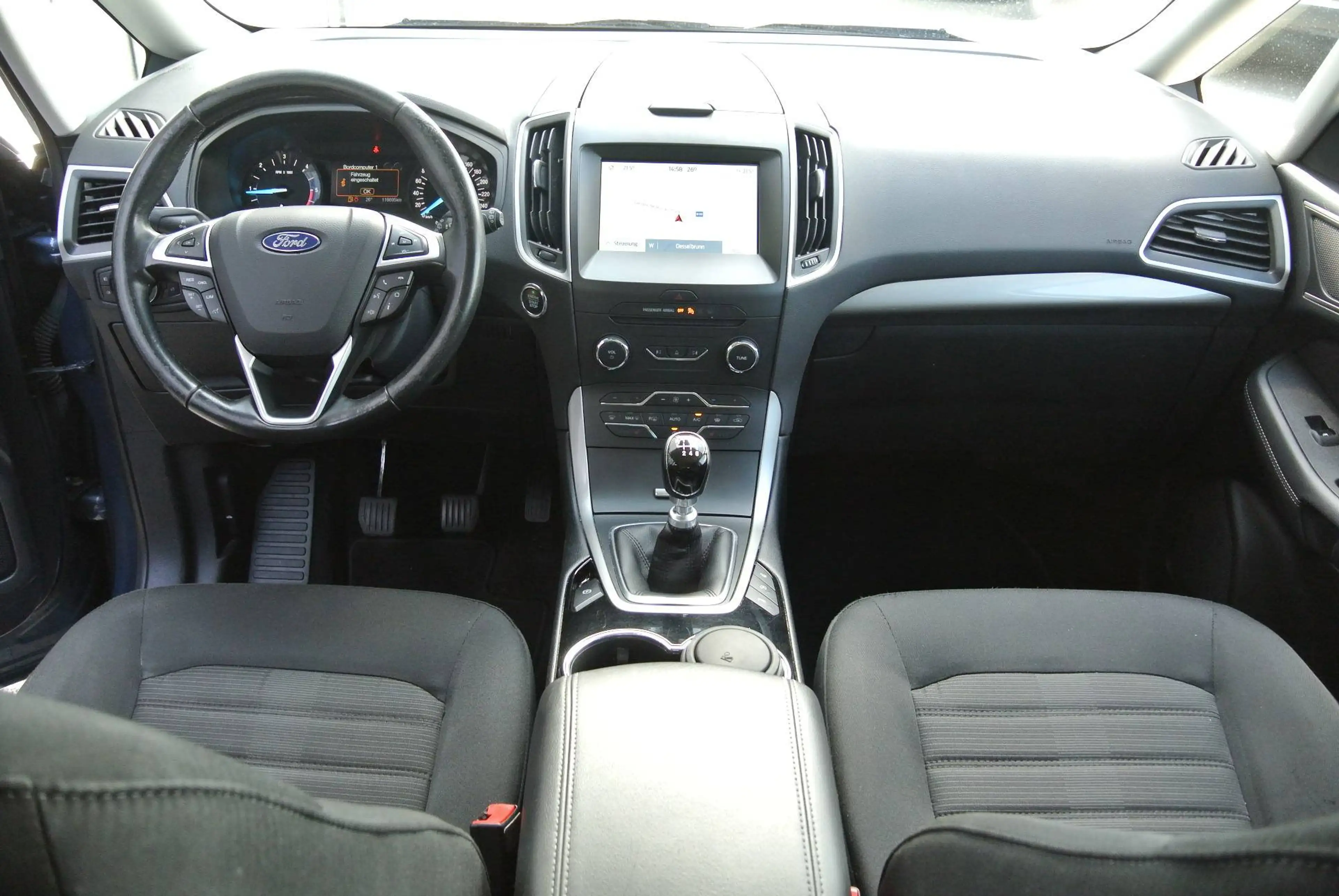 Ford Galaxy 2.0 EcoBlue ** 7-SITZE * NAVI * KAMERA * SHZ * — photo 9