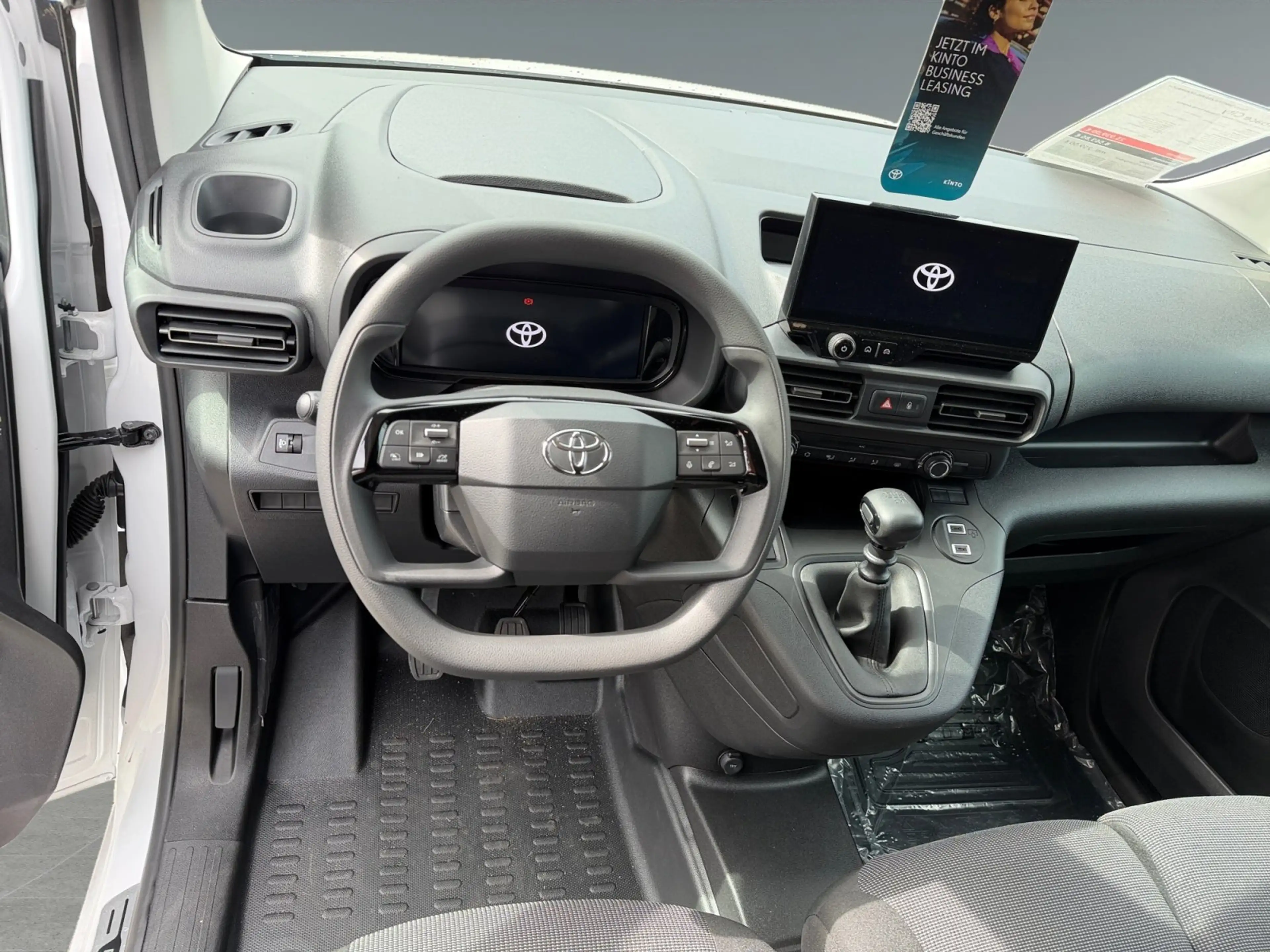 Toyota Proace City L2 verblecht 4-türig Meister 1.5 D-4 — photo 11