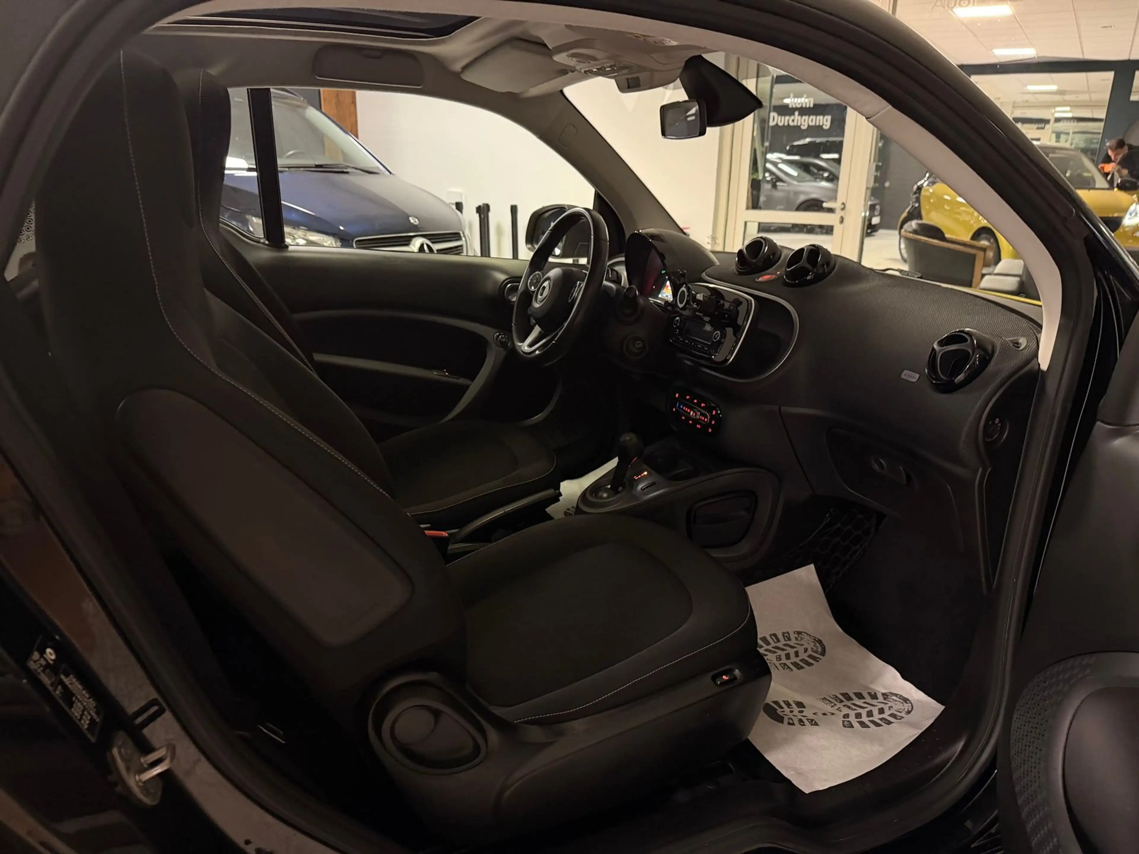 smart forTwo Smart forTwo AUTOMATIK PANO SHZ KLIMA ALU TOP — photo 12