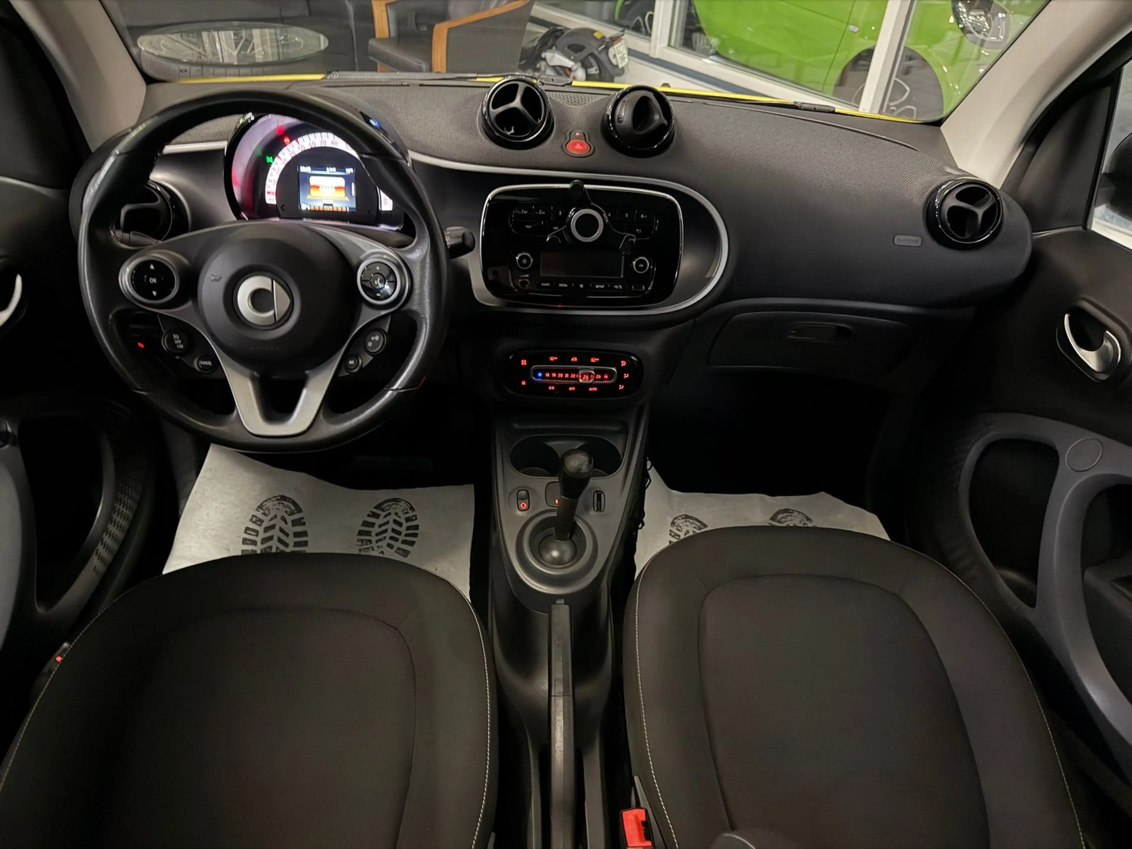 smart forTwo Smart forTwo AUTOMATIK PANO SHZ KLIMA ALU TOP — photo 18