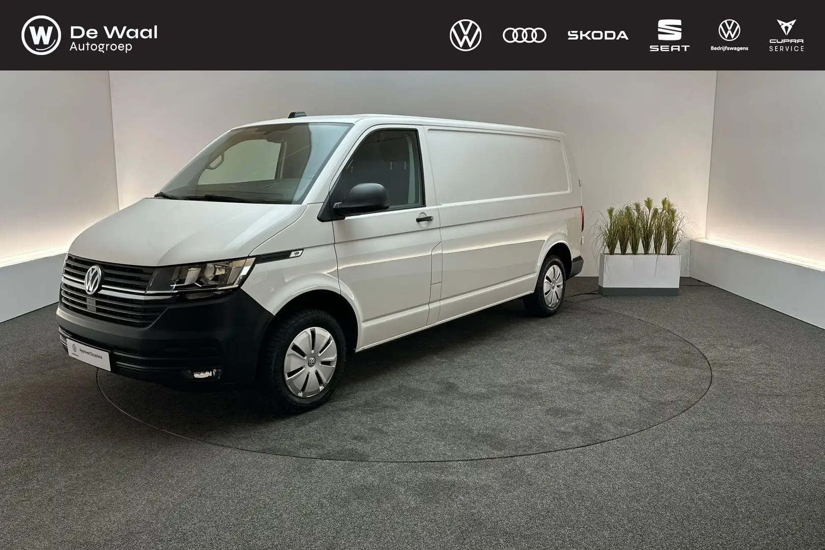 Volkswagen T6.1 Transporter 2.0 TDI 110pk L2H3 28 | Versterkte Vering Achter, Weiß - 1