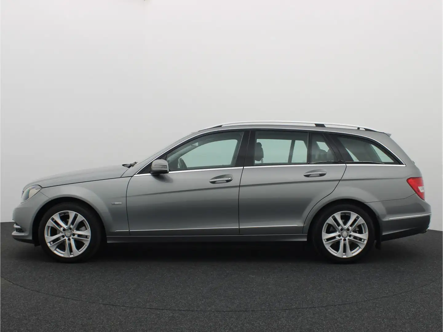 Mercedes-Benz C 180 Estate Avantgarde AUTOMAAT / TREKHAAK / STOELVERW Grijs - 2