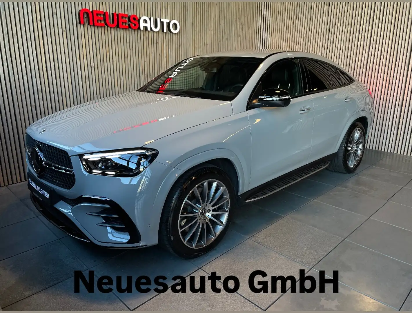 Mercedes-Benz GLE 300 GLE 300 d 4Matic Coupe *AMG*AHK*Airmatic* Grau - 1