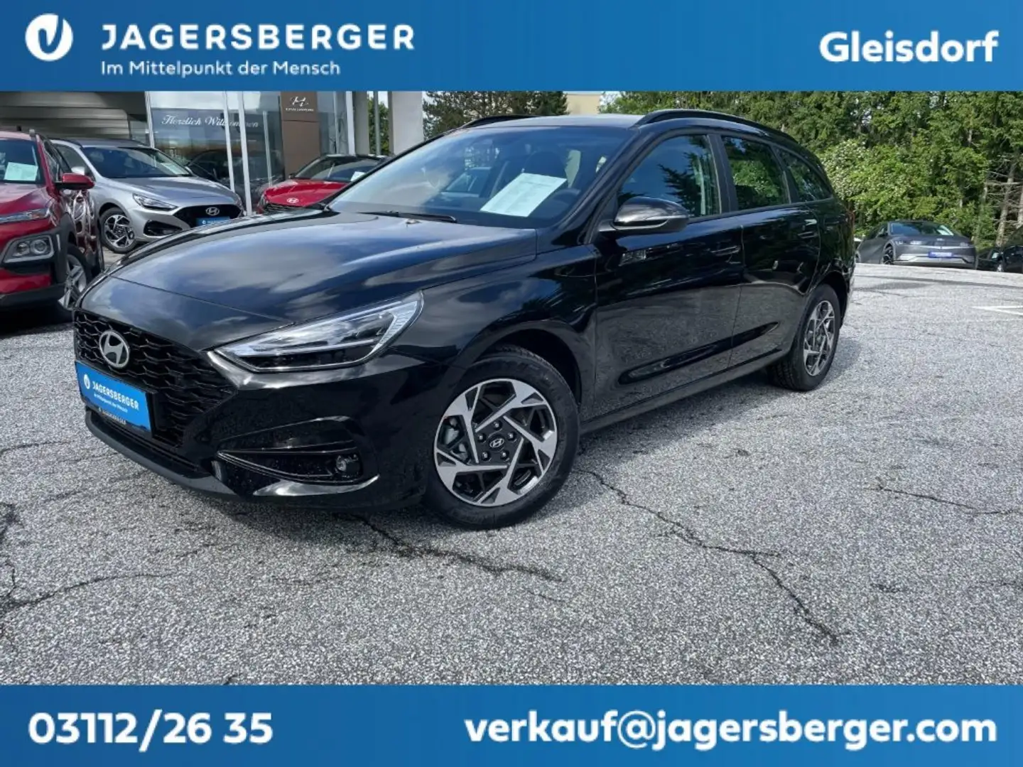 Hyundai i30 Kombi 1,5 DPI Go! Noir - 1