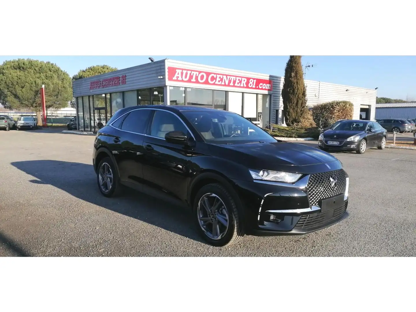 DS Automobiles DS 7 Crossback 1.5 BlueHDi 130 EAT8 Bastille Noir - 1