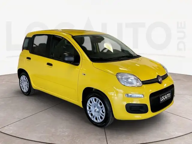 Fiat Panda view 3