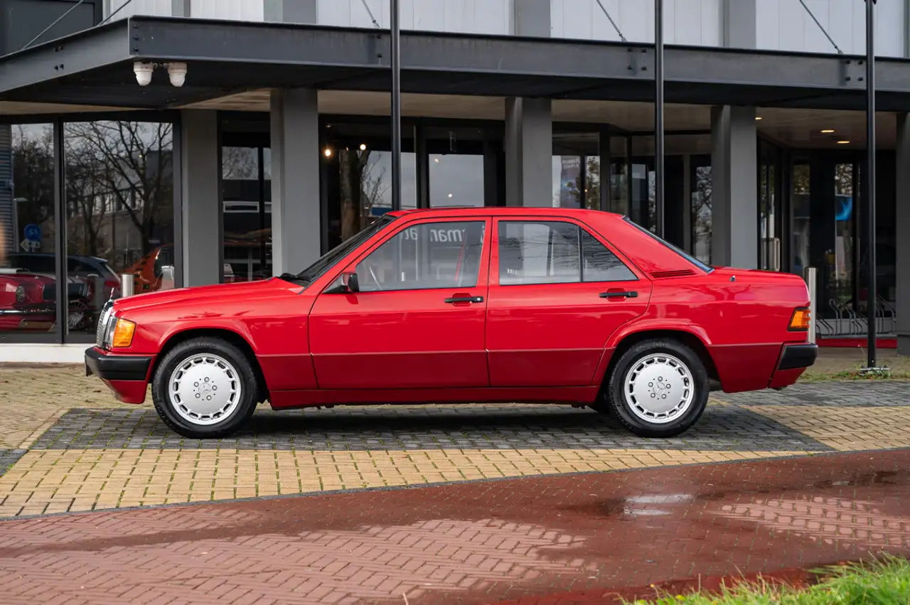 Mercedes-Benz 190 E 1.8 W201, foto 2