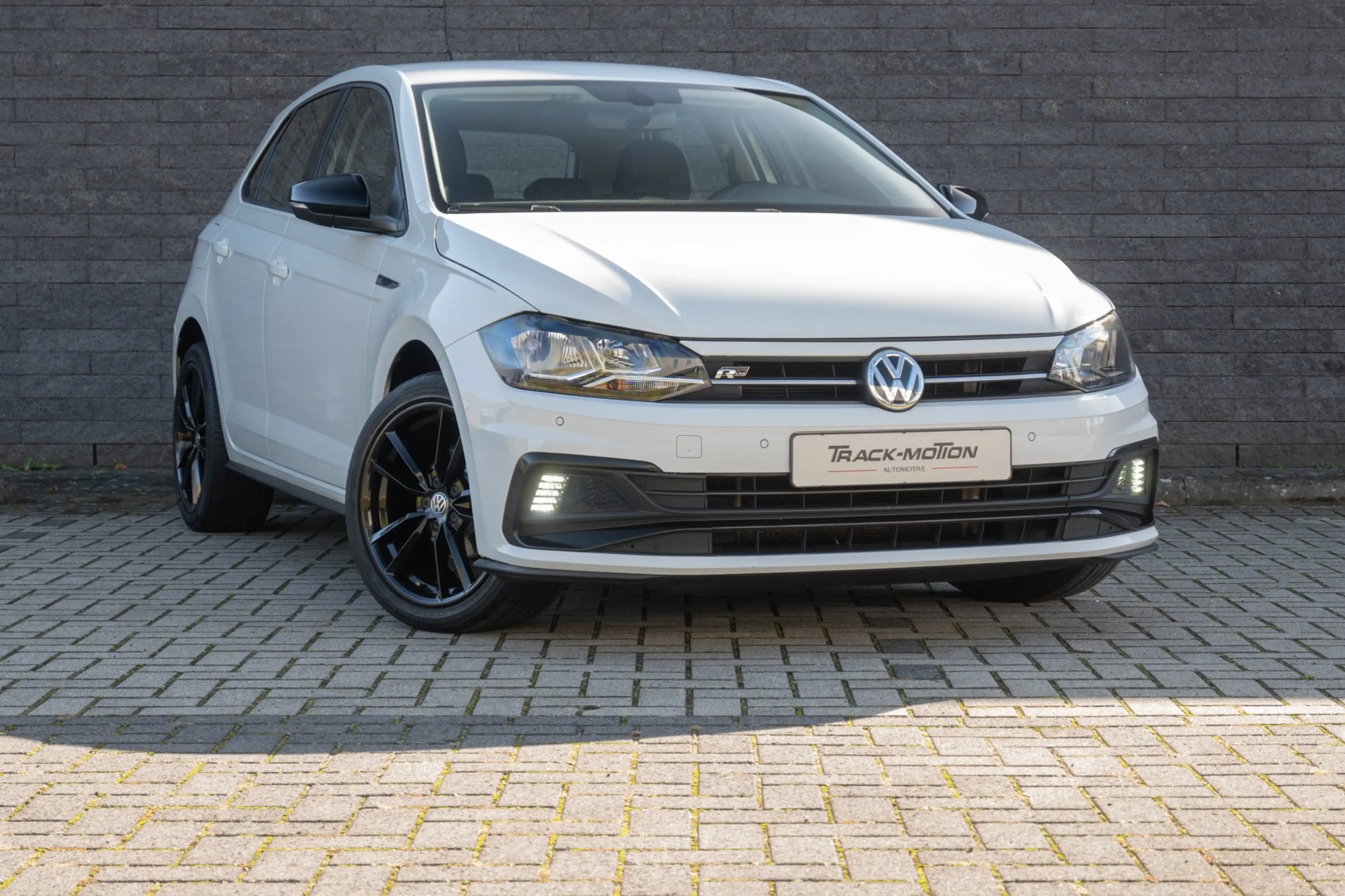 Volkswagen Polo 1.0 TSI Beats — photo 6