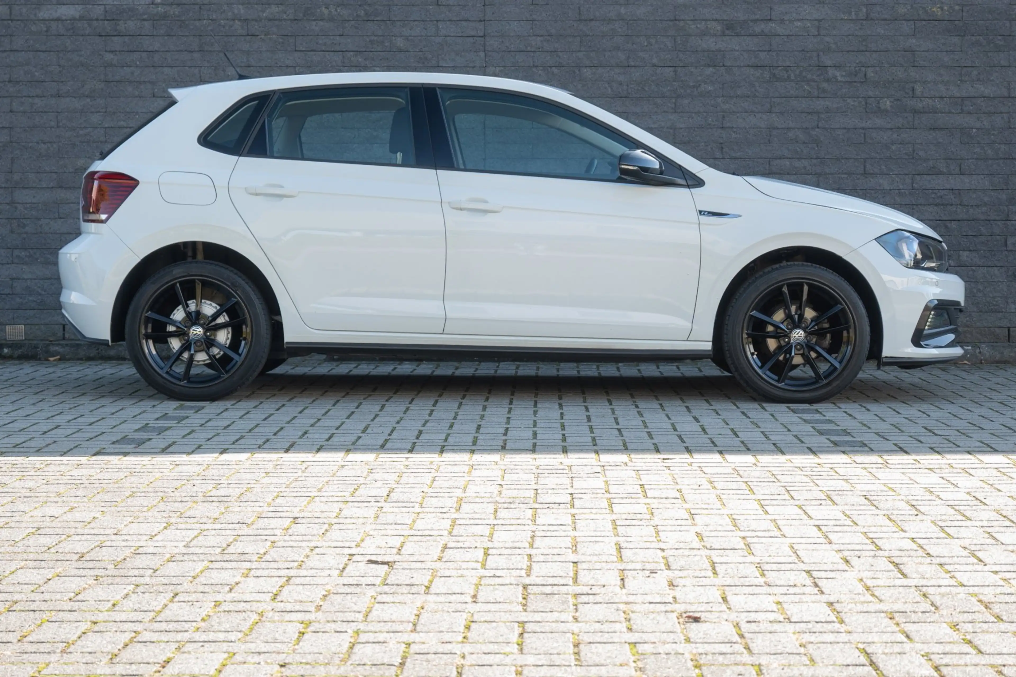 Volkswagen Polo 1.0 TSI Beats — photo 16