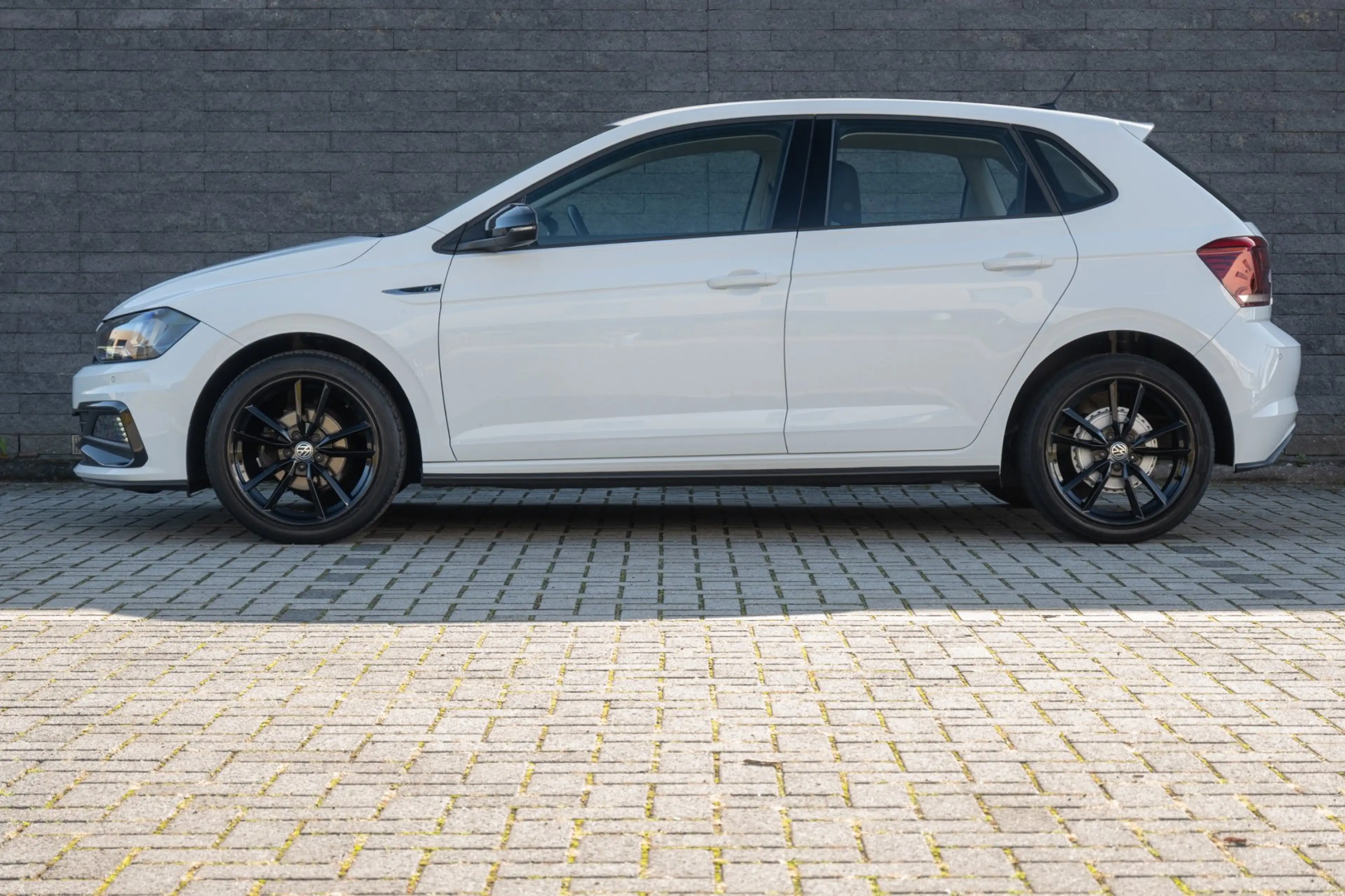 Volkswagen Polo 1.0 TSI Beats — photo 12