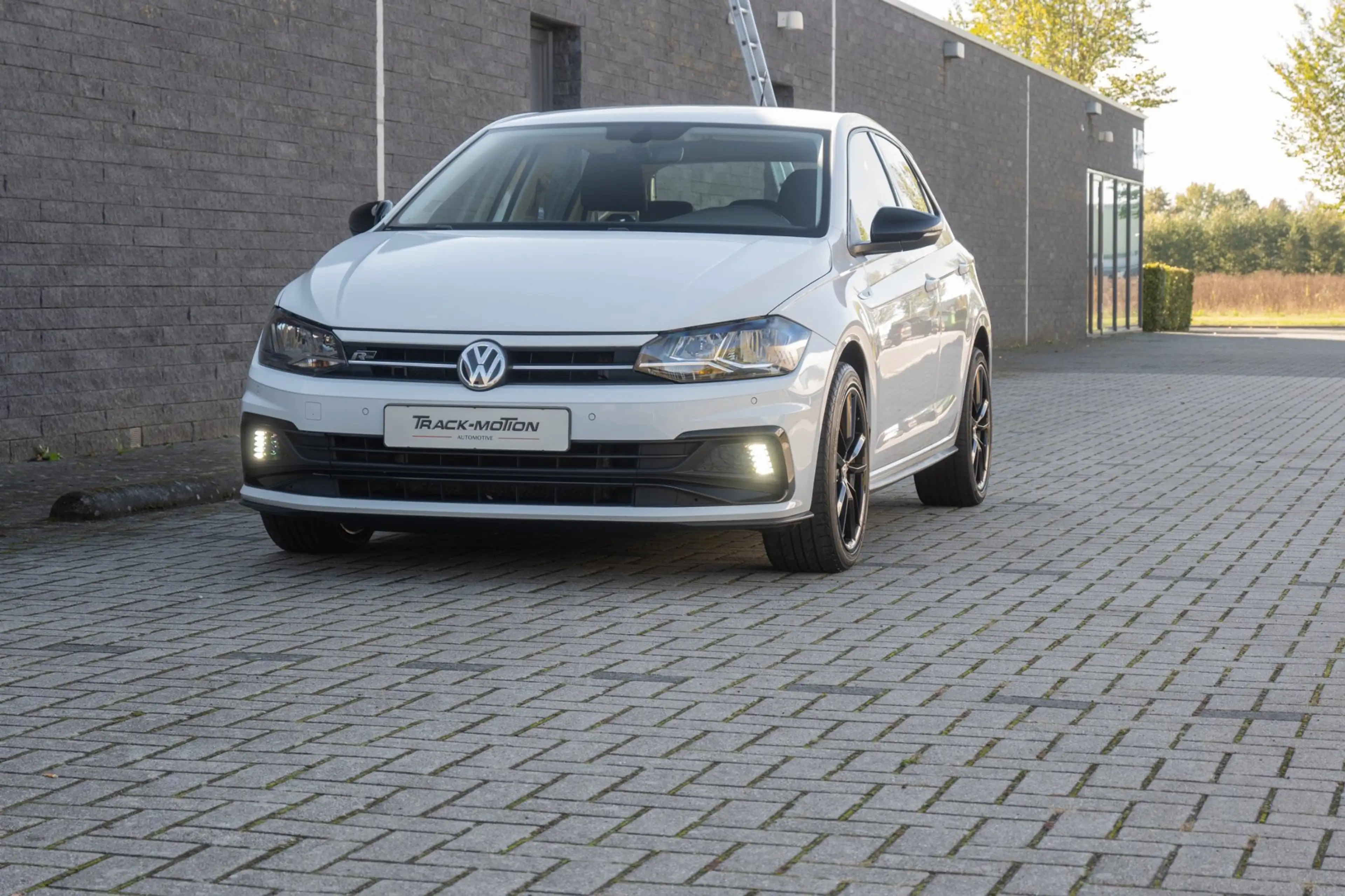 Volkswagen Polo 1.0 TSI Beats — photo 15