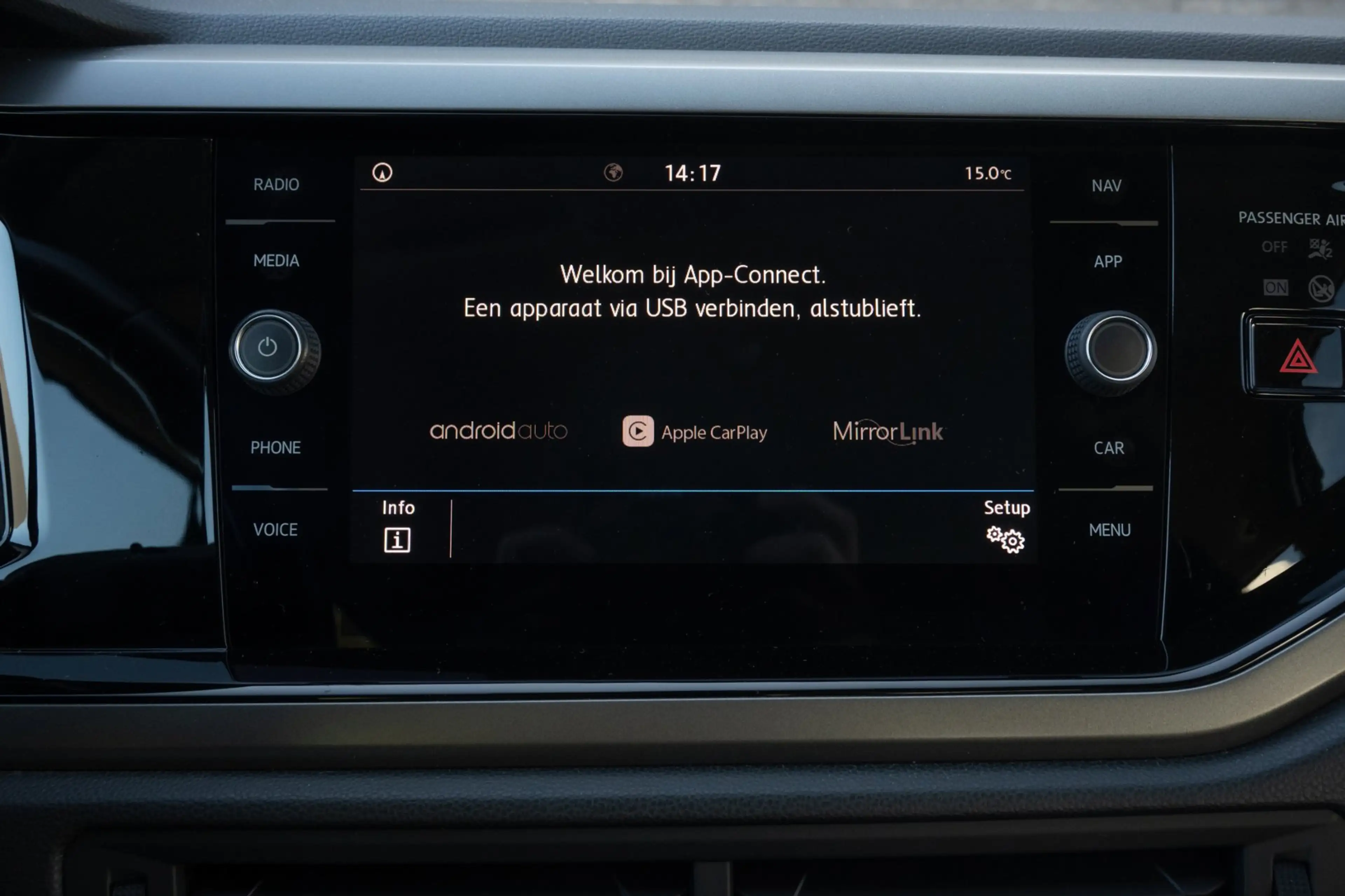 Volkswagen Polo 1.0 TSI Beats — photo 33