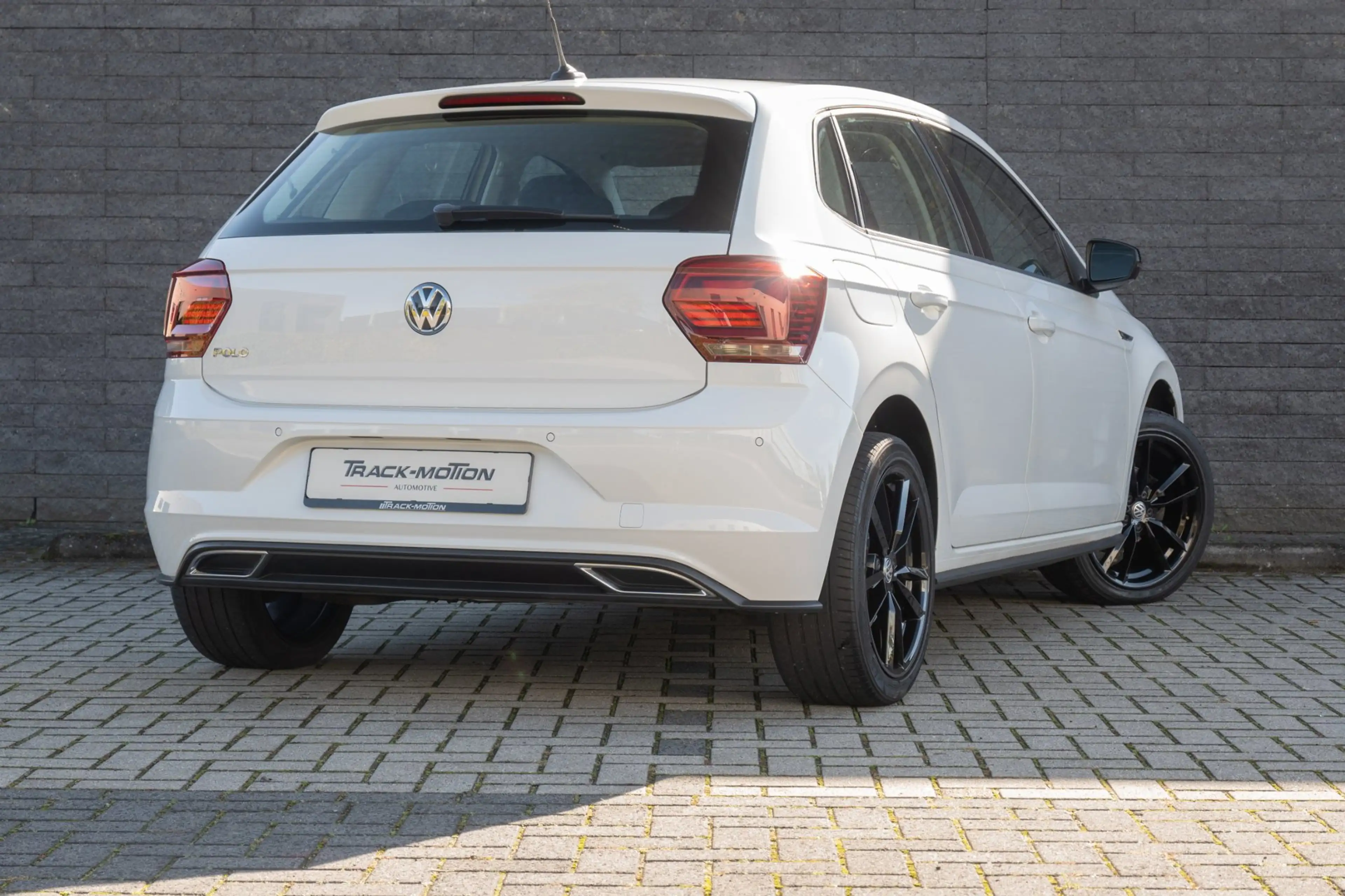 Volkswagen Polo 1.0 TSI Beats — photo 9