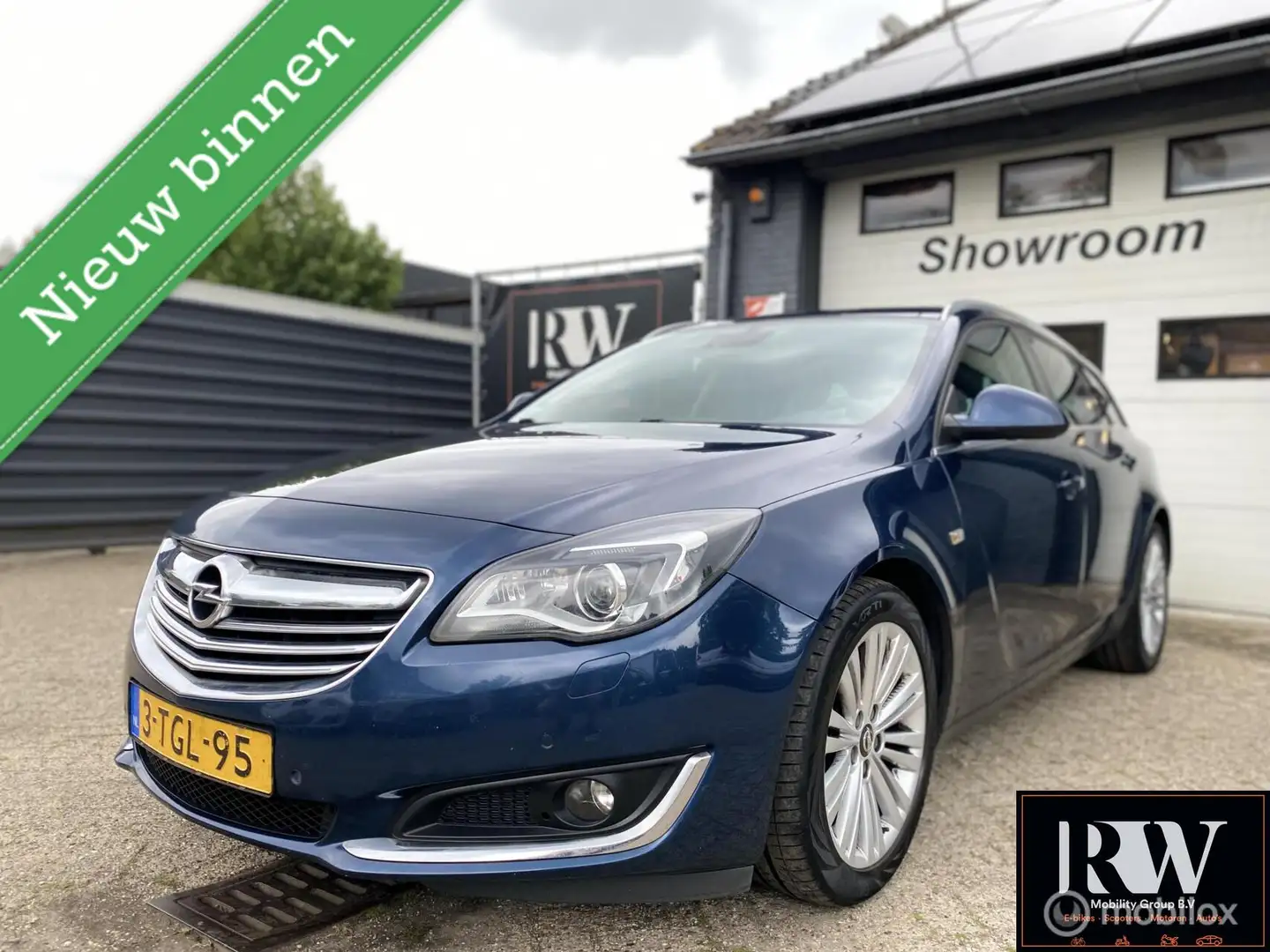 Opel Insignia Sports Tourer 2.0 CDTI Cosmo, nieuwe APK Azul - 1