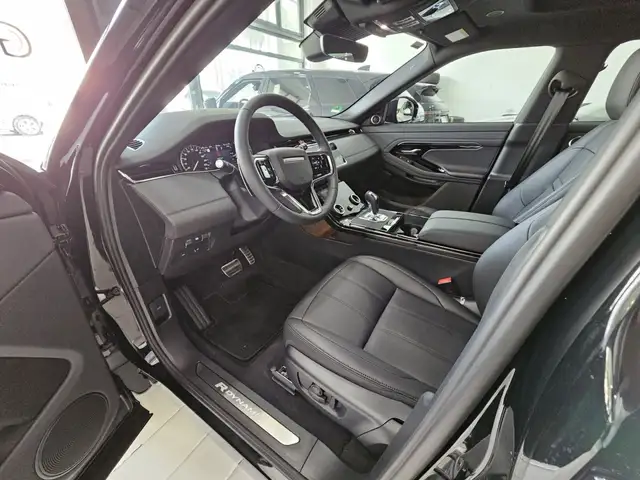 Land Rover Range Rover Evoque view 25