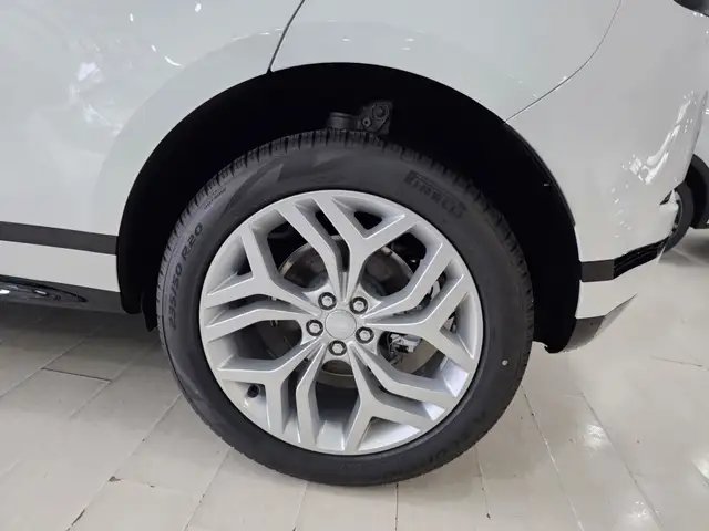 Land Rover Range Rover Evoque view 15