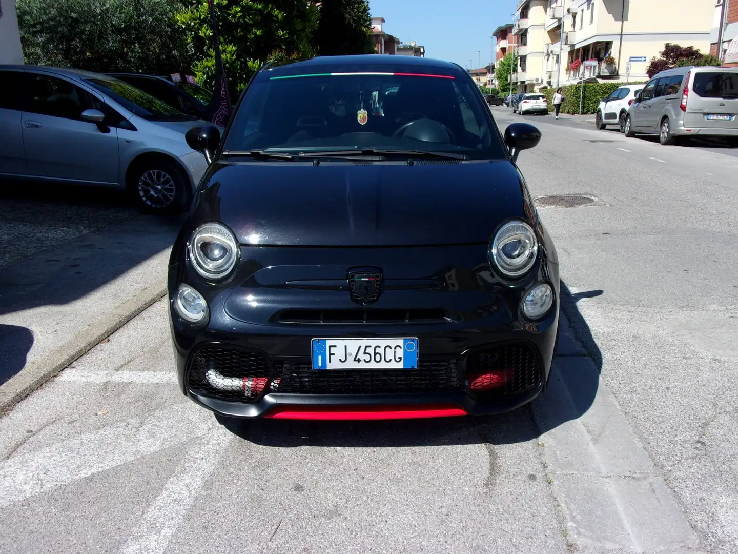 Abarth 595 1.4 t-jet Pista 160cv Zwart - 2