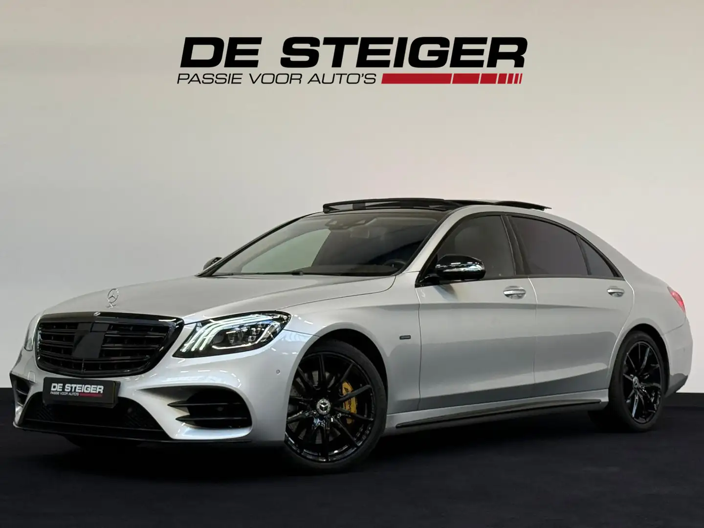 Mercedes-Benz S 560 E Premium AMG Pano Distronic Memory Sfeer 360 Luchtv Grau - 1