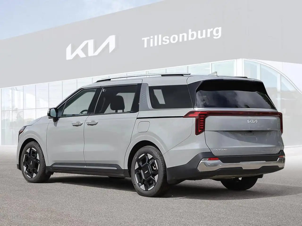 Kia Carnival снимка Kia Carnival