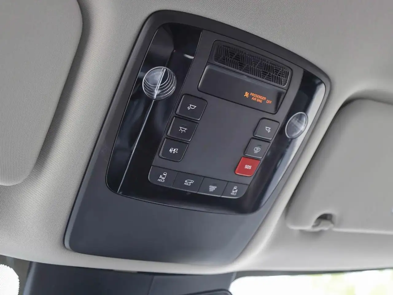 Kia Carnival снимка Kia Carnival