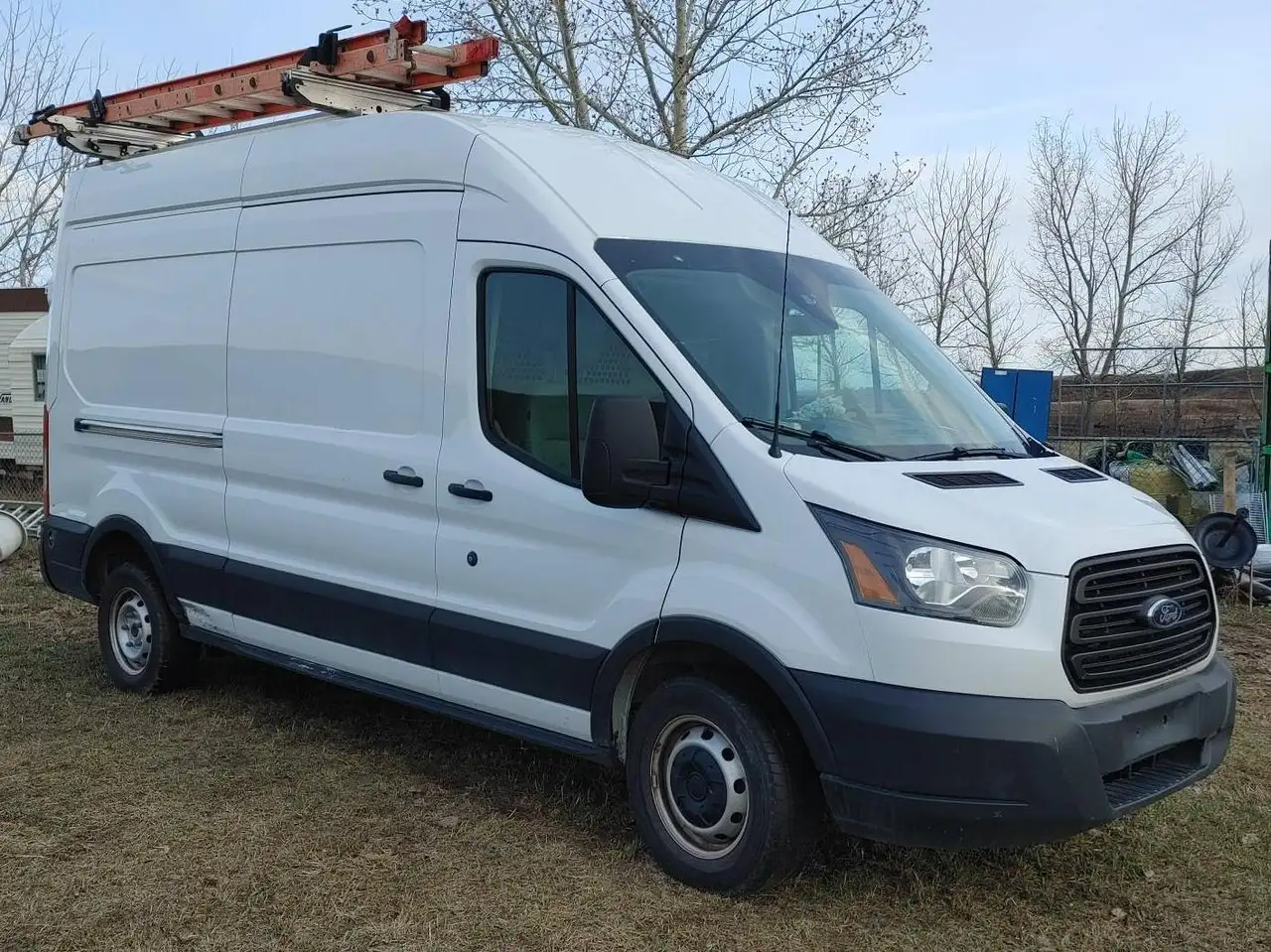 Ford Transit снимка Ford Transit