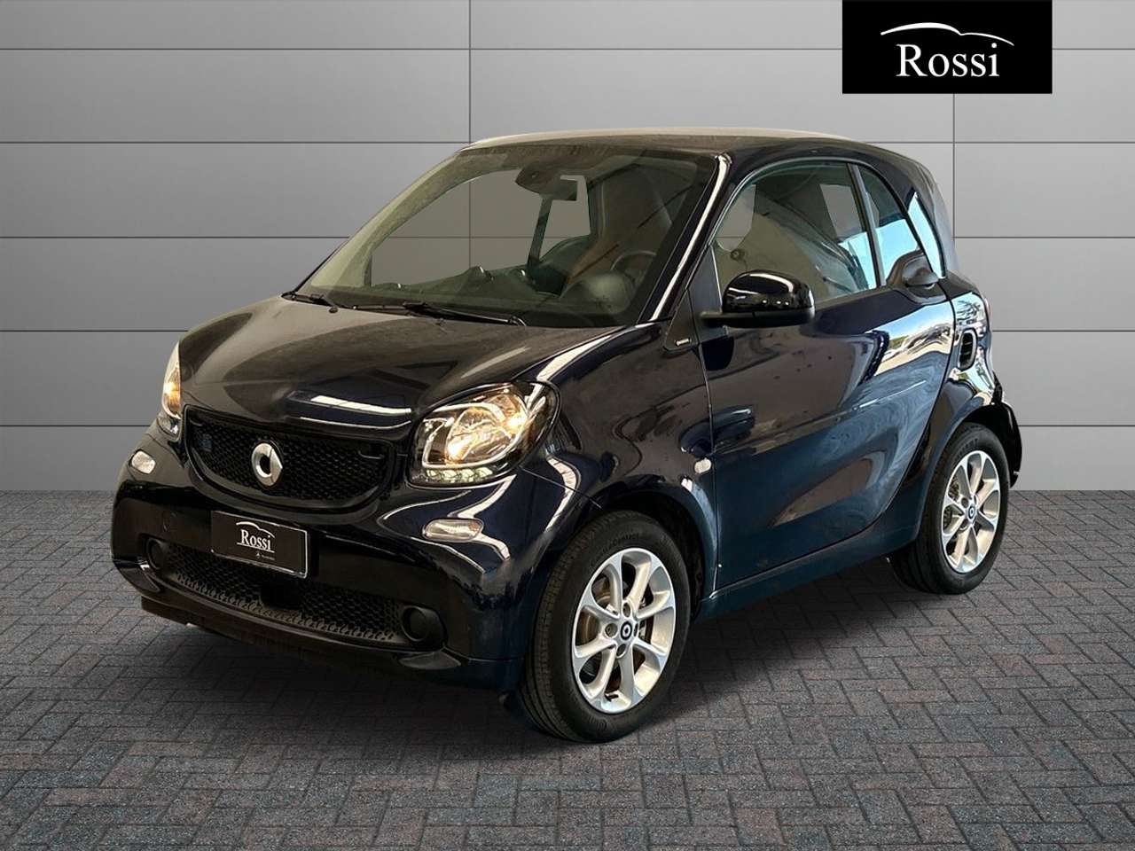 smart forTwo eq Passion nightsky