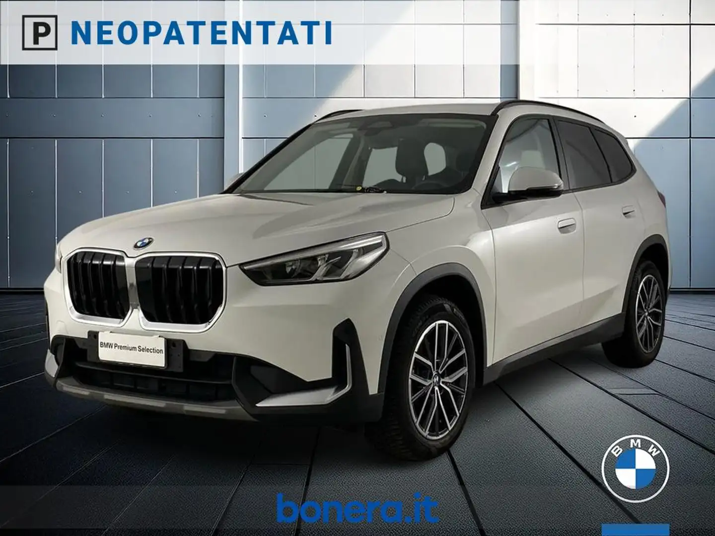BMW X1 sdrive18i auto Bianco - 1