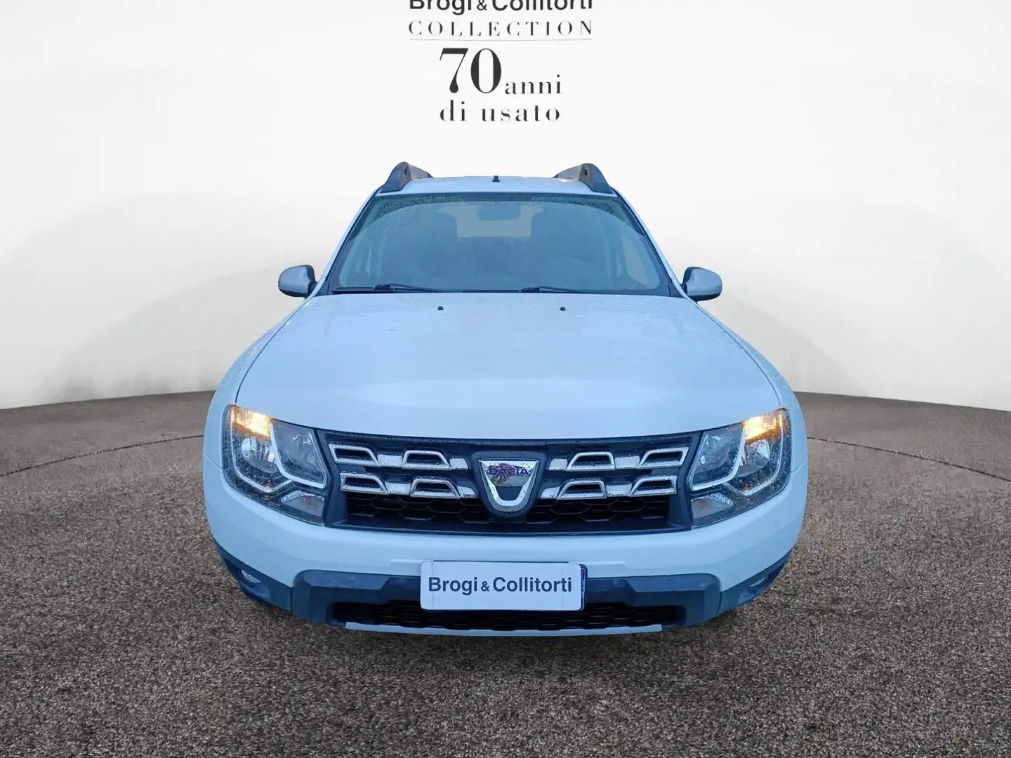 Dacia Duster I 2014 1.6 Laureate 4x2 S&S my16 Bianco - 2