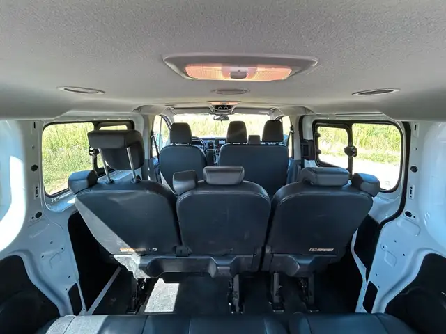 Ford Transit view 8