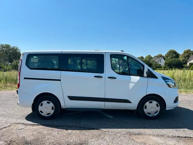 Ford Transit view 6