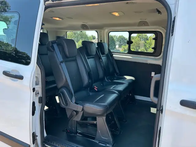 Ford Transit view 9