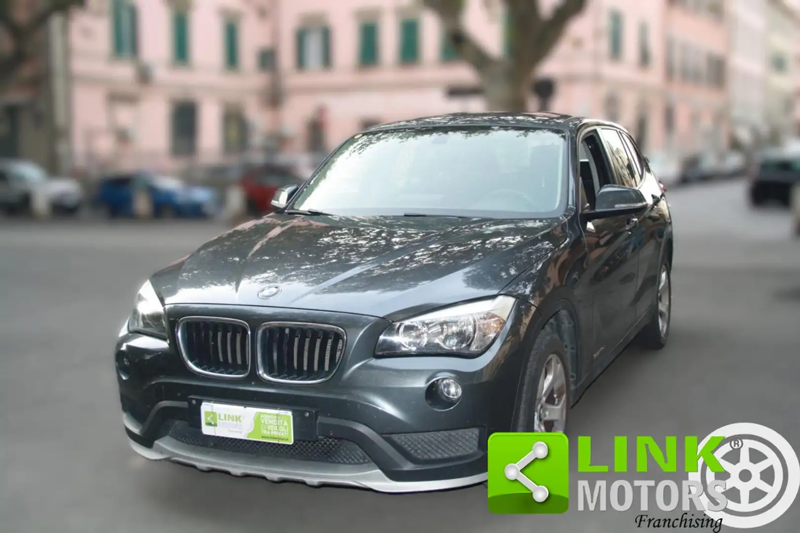 BMW X1 sDrive18d Steptronic M Sport Gris - 2