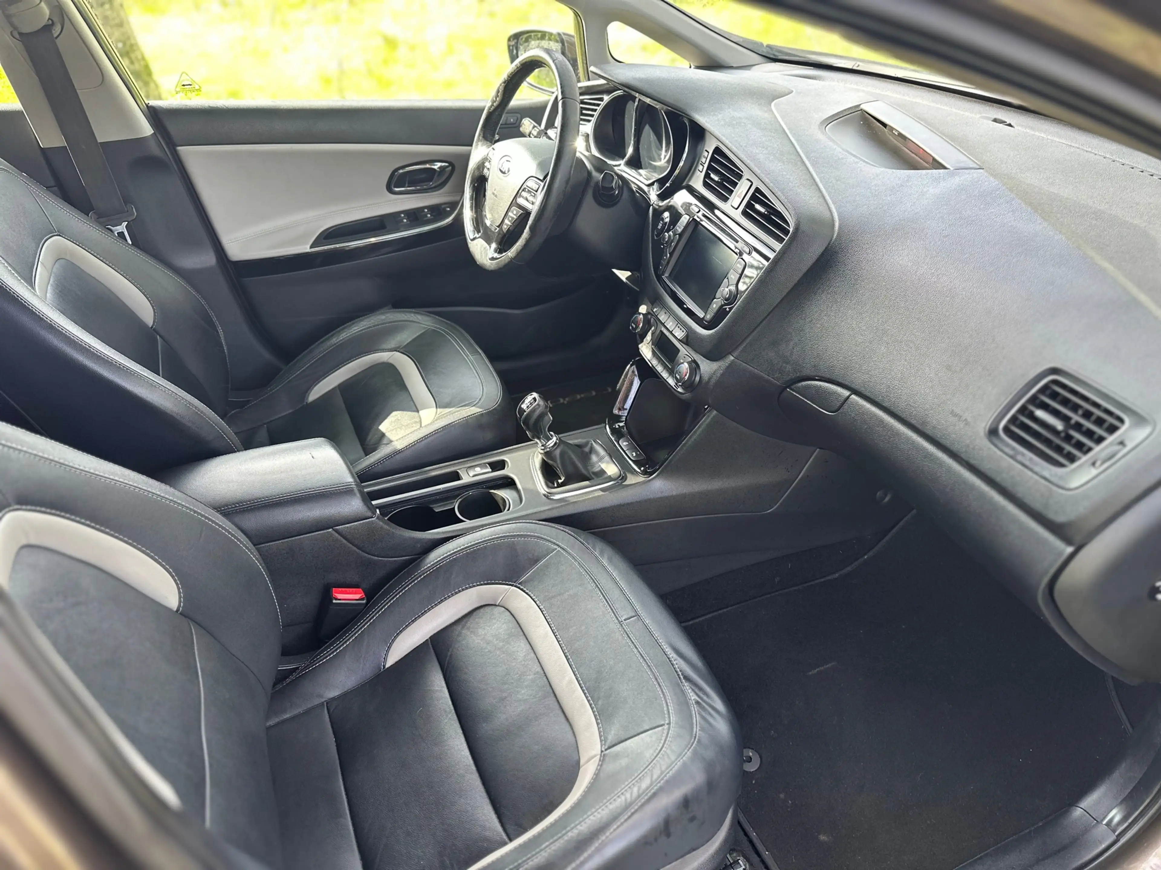 Kia Ceed / cee'd 1.6 GDI Super Pack Premium apk t/m 22-09-2027 — photo 13