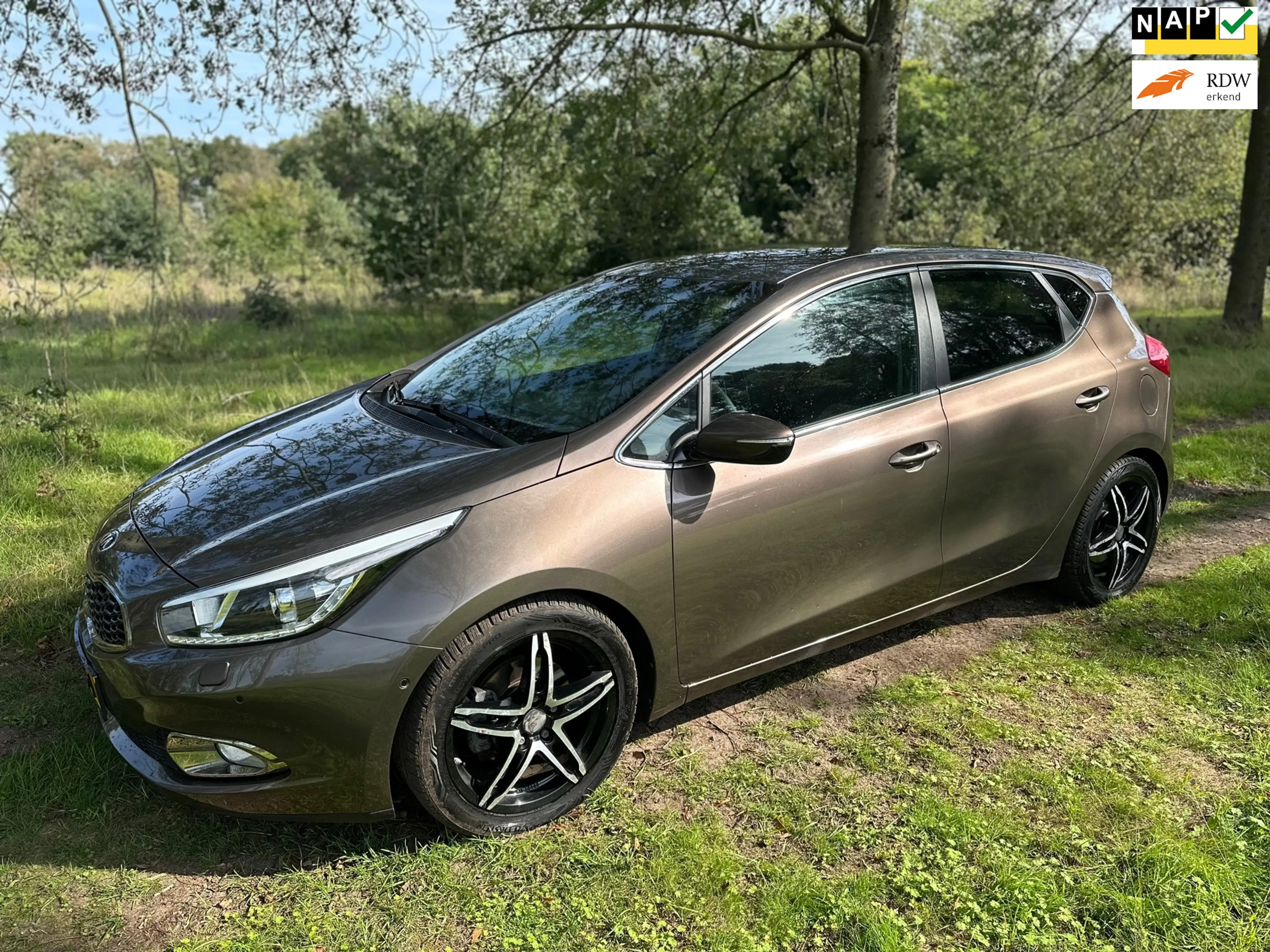 Kia Ceed / cee'd 1.6 GDI Super Pack Premium apk t/m 22-09-2027