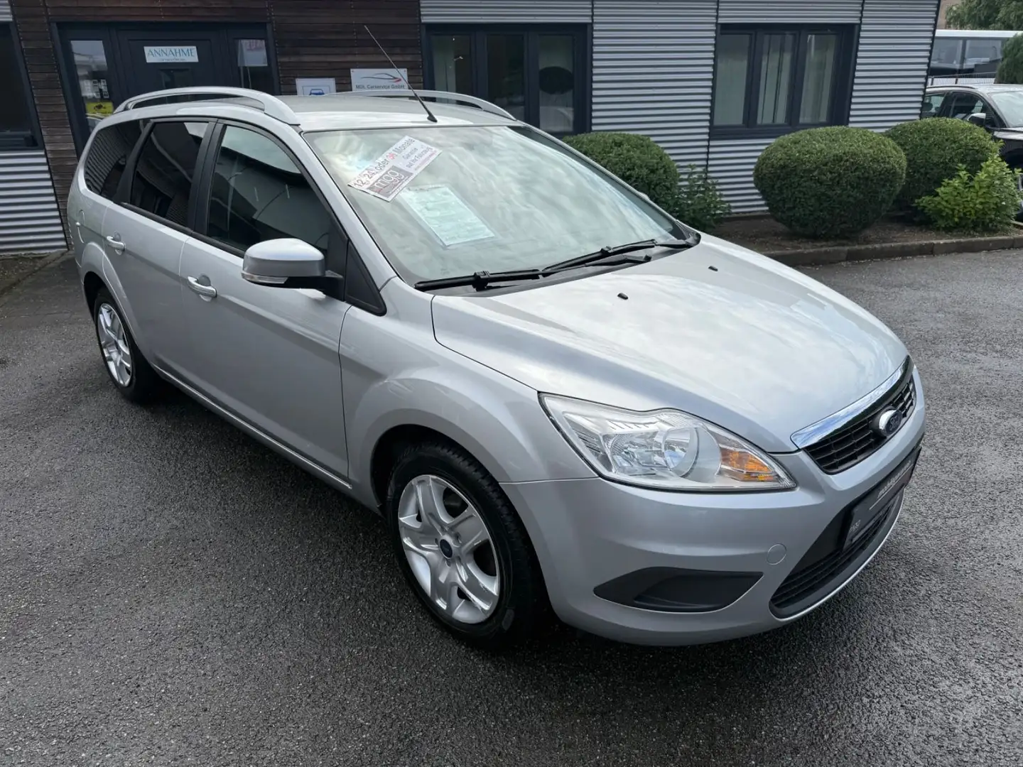 Ford Focus Turnier 1.6 Style +/1.Hand/Lückenlosscheck Silber - 1