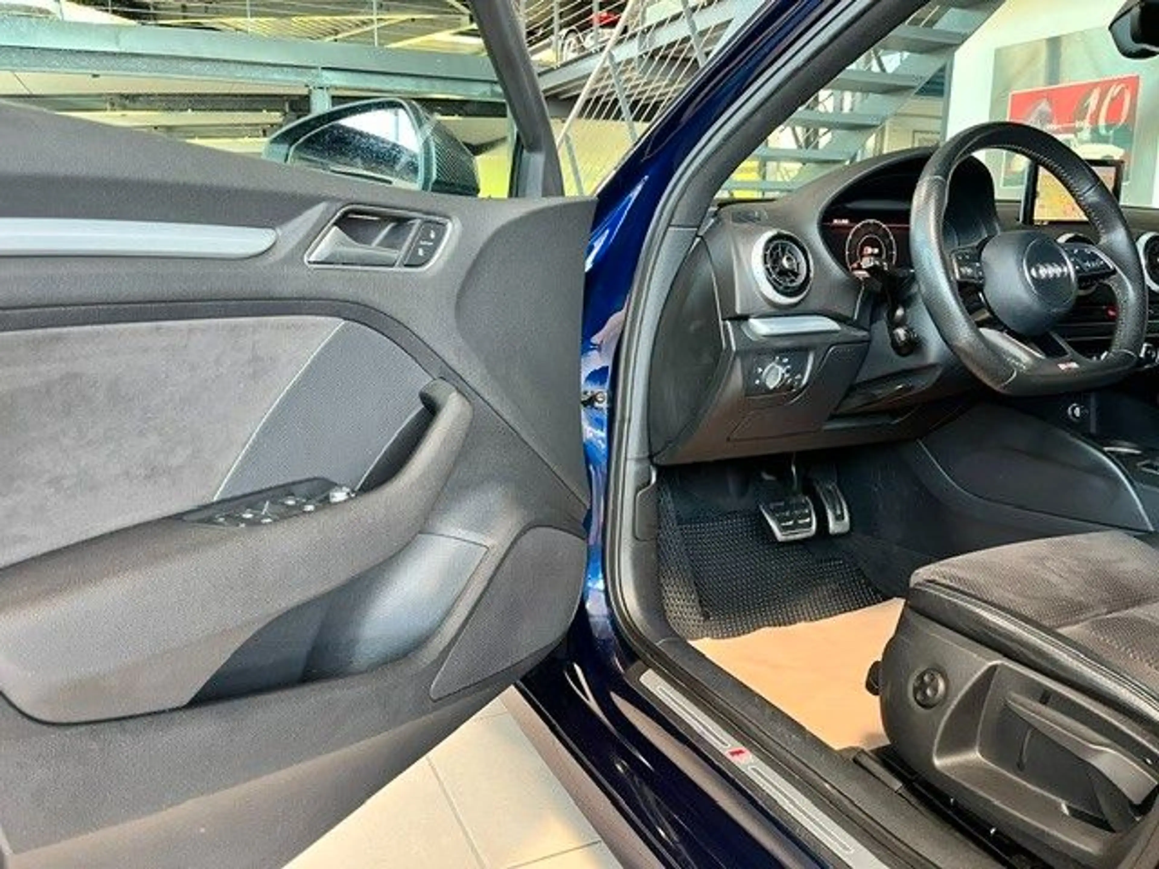 Audi S3 Lim. 2.0 TFSI quattro LED ACC NAVI VIRTUAL — photo 8
